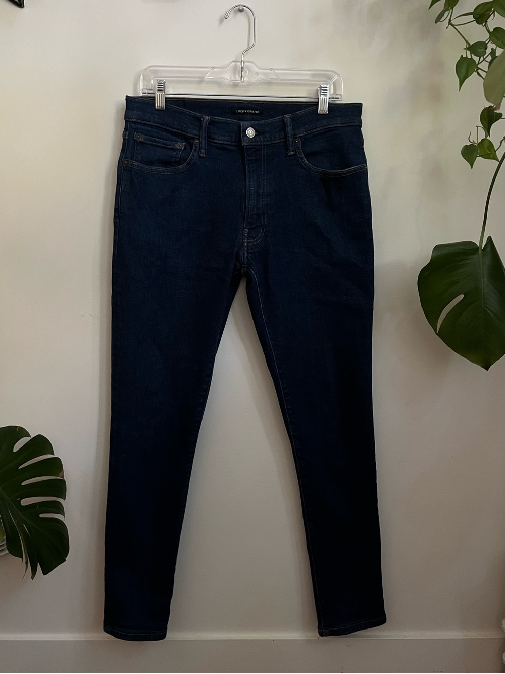 Lucky Brand Men's 105 Slim Taper Jeans in Dark Indigo